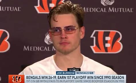 joe burrow with sunglasses.